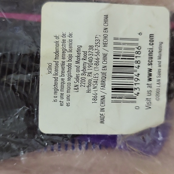 Brand New VINTAGE Y2K SCUNCI ASSORTED SALON COMBS PAK-6CT - Picture 5 of 6